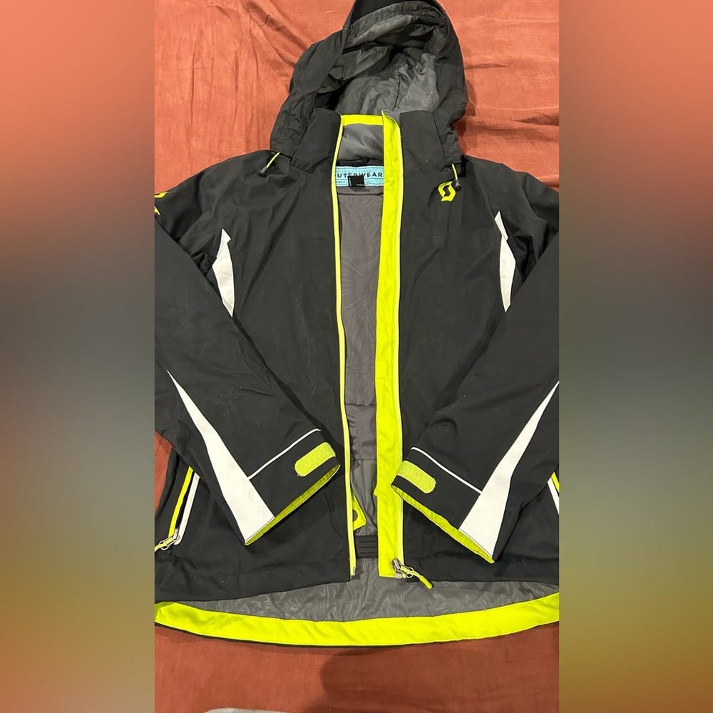 Scott outwear snow jacket size small